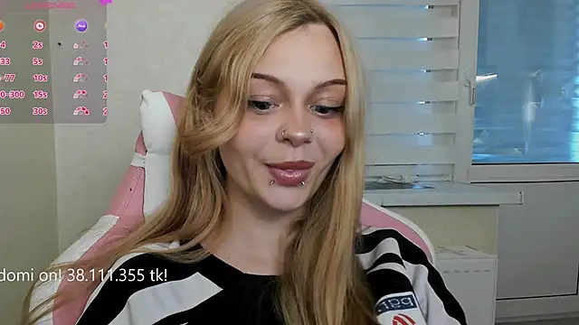 shy melony online show from June 26, 2026, 11:49 am