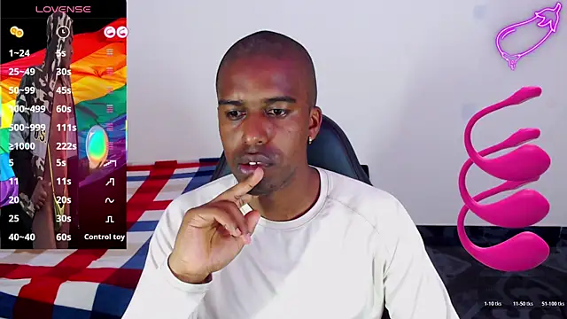 Snapshot of mrjhon26 chatting on June 17, 2026, 5:45 pm mrjhon26 online show from June 17, 2026, 5:45 pm