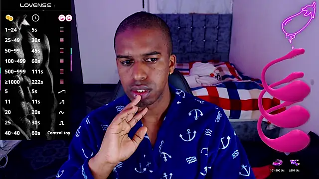 mrjhon26 online show from April 26, 2026, 11:07 am