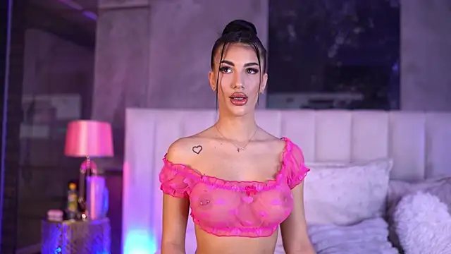 Snapshot of RaisaKali chatting on October 13, 2025, 4:08 pm RaisaKali online show from October 13, 2025, 4:08 pm