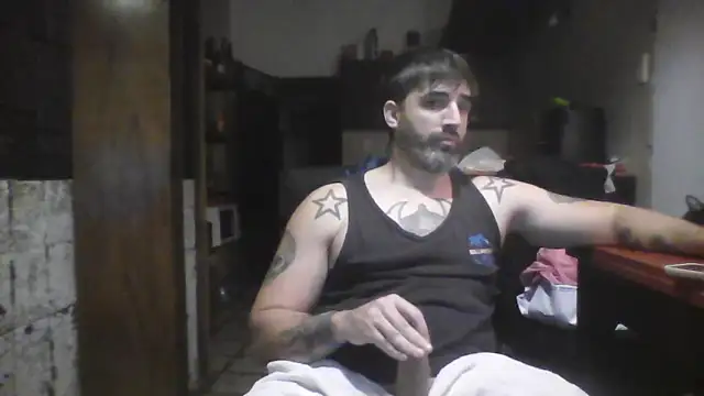 Snapshot of ozzypsico13 chatting on February 25, 2026, 2:01 am ozzypsico13 online show from February 25, 2026, 2:01 am