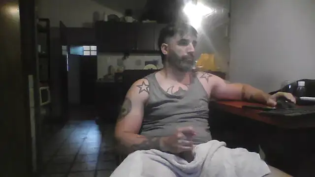 ozzypsico13 online show from November 28, 2025, 9:37 pm