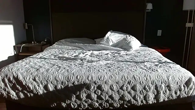 H1gh Fr3qu3ncy online show from January 24, 2025, 2:41 pm