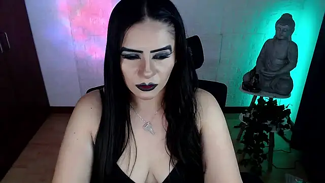 Snapshot of GODDESS_EVANS chatting on May 7, 2026, 11:19 pm GODDESS EVANS online show from May 7, 2026, 11:19 pm