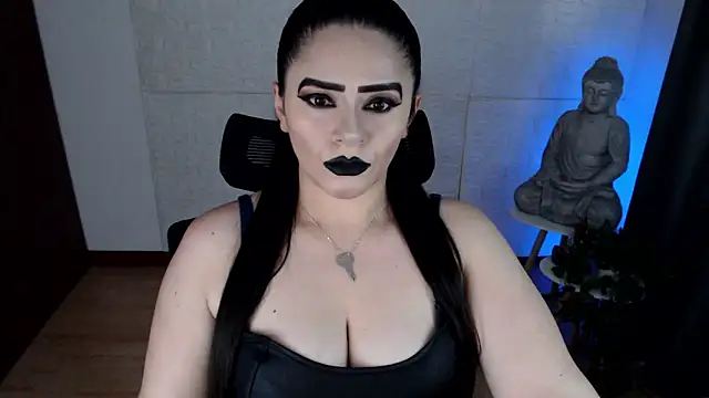 Snapshot of GODDESS_EVANS chatting on October 17, 2025, 3:14 pm GODDESS EVANS online show from October 17, 2025, 3:14 pm