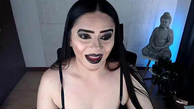 Snapshot of GODDESS_EVANS chatting on October 15, 2025, 4:48 pm GODDESS EVANS online show from October 15, 2025, 4:48 pm