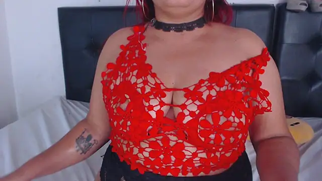 Amara Red online show from February 19, 2026, 11:23 pm