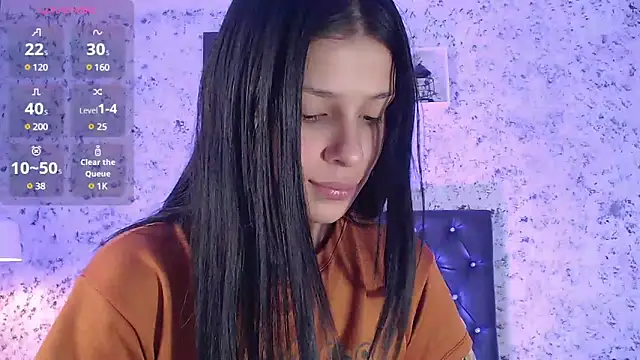 Zoee babygirl online show from March 6, 2025, 1:24 pm