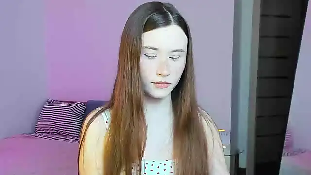 Snapshot of Stella_Sunny chatting on November 3, 2025, 4:50 am Stella Sunny online show from November 3, 2025, 4:50 am