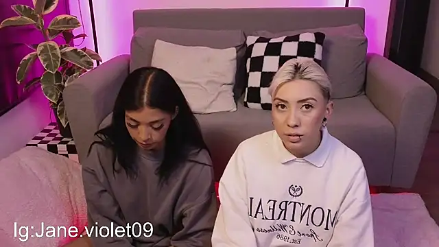 Snapshot of jane_hart_ chatting on October 19, 2025, 11:40 pm jane hart online show from October 19, 2025, 11:40 pm