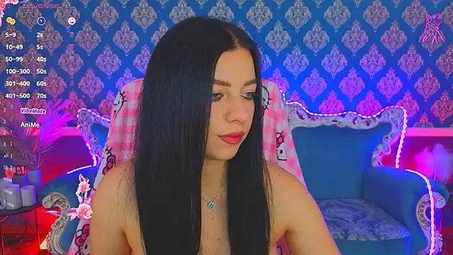 Snapshot of KitnissKiss chatting on June 1, 2026, 7:13 pm KitnissKiss online show from June 1, 2026, 7:13 pm
