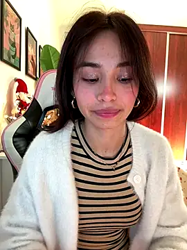 Snapshot of Adriennesexxx chatting on November 18, 2025, 6:11 pm Adriennesexxx online show from November 18, 2025, 6:11 pm