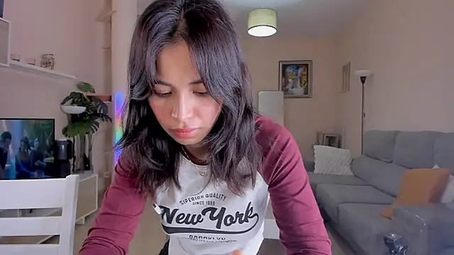 Snapshot of Adriennesexxx chatting on October 18, 2025, 9:17 pm Adriennesexxx online show from October 18, 2025, 9:17 pm