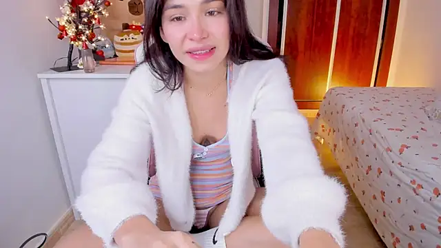 Snapshot of Adriennesexxx chatting on November 12, 2025, 6:45 pm Adriennesexxx online show from November 12, 2025, 6:45 pm