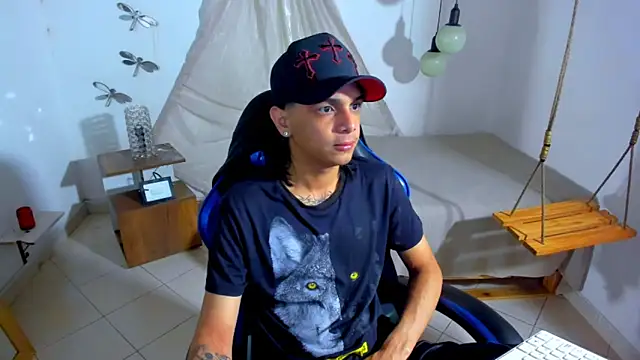 Snapshot of Brand_habes chatting on June 11, 2026, 11:57 pm Brand habes online show from June 11, 2026, 11:57 pm