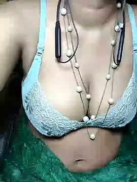 Snapshot of Anjali_cute-Pondati chatting on June 3, 2026, 12:11 am Anjali cute-Pondati online show from June 3, 2026, 12:11 am