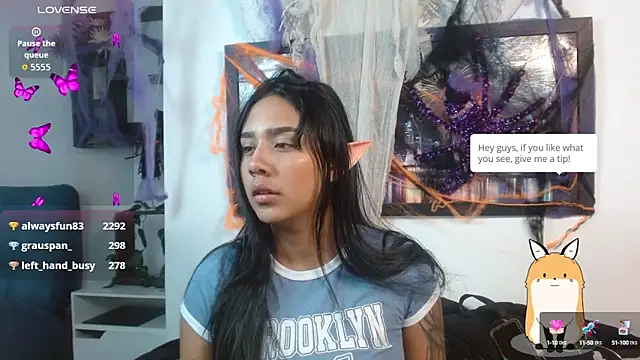 Snapshot of Shaarongp chatting on October 17, 2025, 8:06 am Shaarongp online show from October 17, 2025, 8:06 am