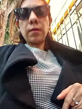 Snapshot of Lunababymylove chatting on January 31, 2026, 9:46 pm Lunababymylove online show from January 31, 2026, 9:46 pm