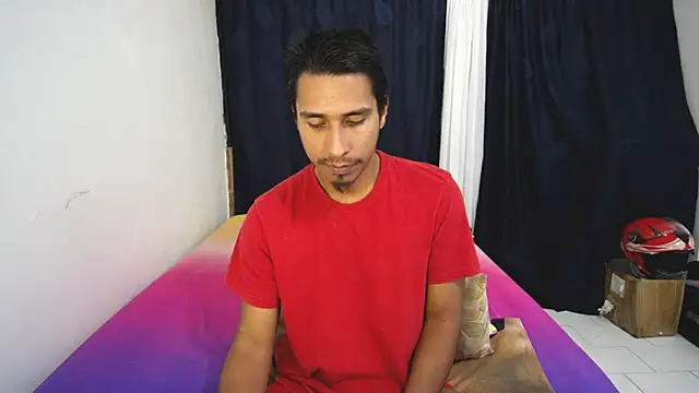 michaelhotbbc online show from December 3, 2025, 2:56 am