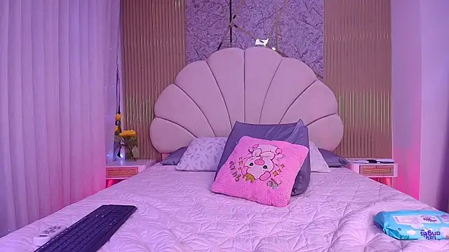 nata luna online show from May 8, 2026, 7:28 pm