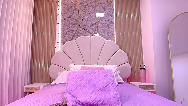 Snapshot of nata_luna chatting on November 11, 2025, 7:19 pm nata luna online show from November 11, 2025, 7:19 pm