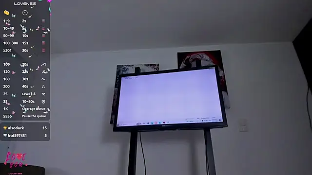 Snapshot of Vahiolet_smith chatting on January 29, 2025, 7:22 pm Vahiolet smith online show from January 29, 2025, 7:22 pm
