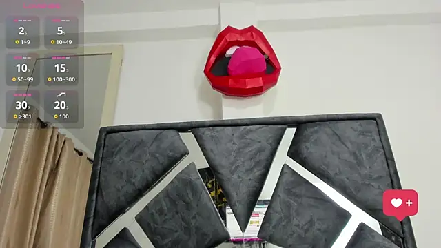 Vahiolet smith online show from December 20, 2025, 3:42 am