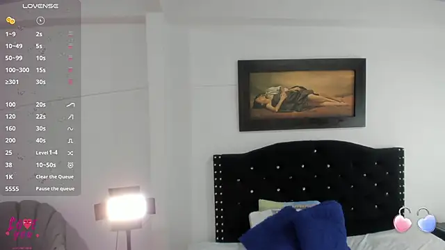 Vahiolet smith online show from November 21, 2025, 3:16 am