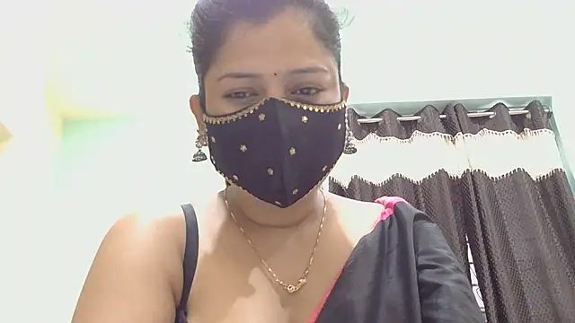 Snapshot of payal_sharma1 chatting on July 1, 2026, 6:03 am payal sharma1 online show from July 1, 2026, 6:03 am