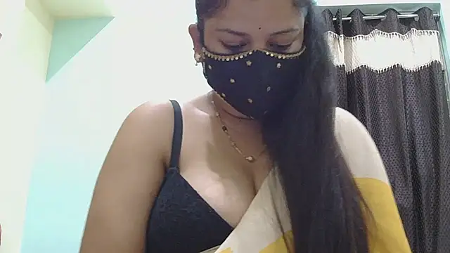 Snapshot of payal_sharma1 chatting on June 20, 2026, 6:29 am payal sharma1 online show from June 20, 2026, 6:29 am