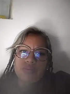 Melany56R online show from February 23, 2025, 6:38 am