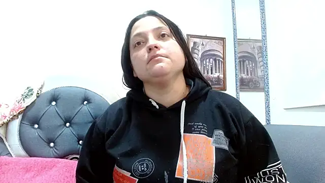 Snapshot of KataleyaStiward chatting on June 30, 2026, 4:18 pm KataleyaStiward online show from June 30, 2026, 4:18 pm