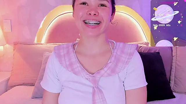Snapshot of angeline_teen chatting on July 29, 2026, 12:15 pm angeline teen online show from July 29, 2026, 12:15 pm
