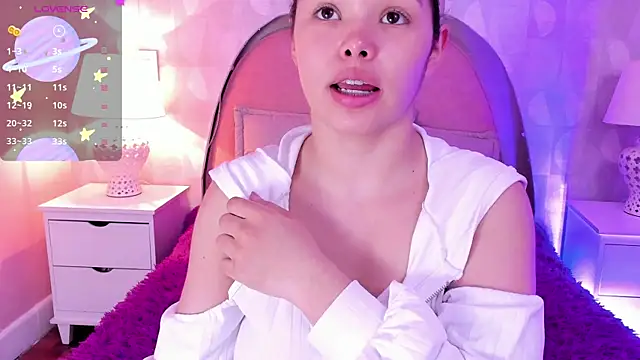 Snapshot of angeline_teen chatting on July 19, 2026, 12:13 pm angeline teen online show from July 19, 2026, 12:13 pm