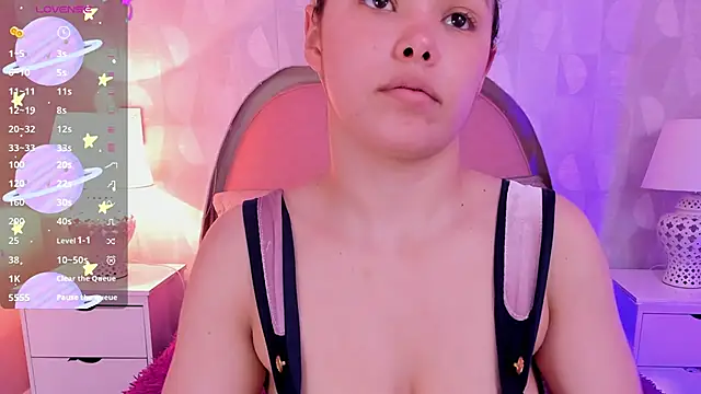 Snapshot of angeline_teen chatting on May 30, 2026, 12:22 pm angeline teen online show from May 30, 2026, 12:22 pm