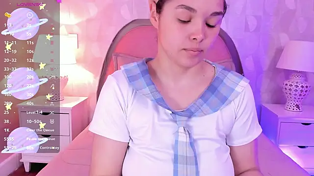 Snapshot of angeline_teen chatting on July 14, 2026, 12:22 pm angeline teen online show from July 14, 2026, 12:22 pm