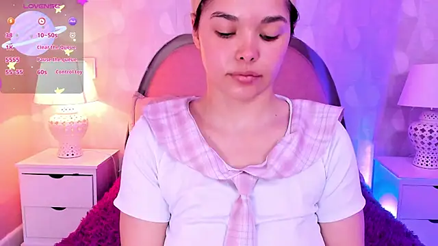Snapshot of angeline_teen chatting on July 3, 2026, 12:22 pm angeline teen online show from July 3, 2026, 12:22 pm