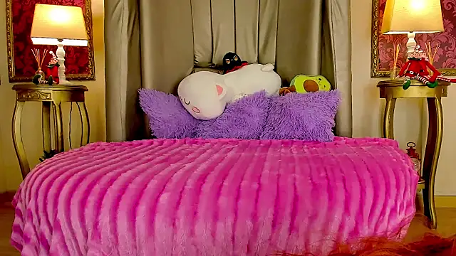 Snapshot of Colors-xx chatting on December 1, 2025, 8:21 pm Colors-xx online show from December 1, 2025, 8:21 pm