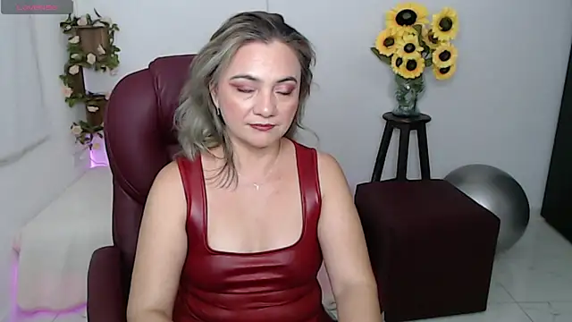 Snapshot of Ghada_milf chatting on March 13, 2026, 10:26 pm Ghada milf online show from March 13, 2026, 10:26 pm