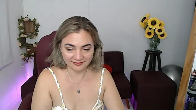 Ghada milf online show from May 15, 2026, 11:14 pm