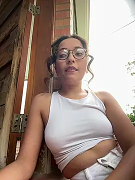 Penelope-Hot online show from April 25, 2026, 9:01 pm