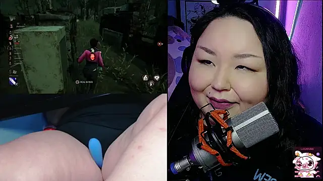 Snapshot of EmGreens chatting on February 19, 2025, 8:22 am EmGreens online show from February 19, 2025, 8:22 am