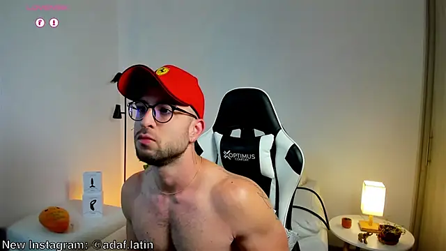 dafboy1 online show from April 29, 2026, 1:37 pm