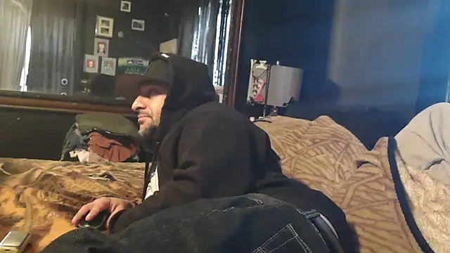 Snapshot of RM_Discov3ri3z chatting on November 7, 2025, 6:12 pm RM Discov3ri3z online show from November 7, 2025, 6:12 pm