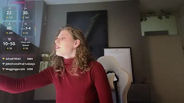 Snapshot of AyreenMoore chatting on March 21, 2026, 2:10 pm AyreenMoore online show from March 21, 2026, 2:10 pm