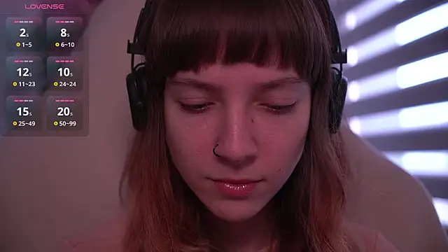 juliapie online show from October 27, 2025, 8:15 am