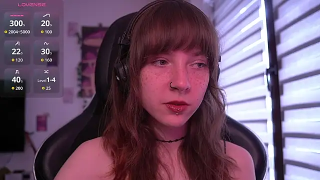 Snapshot of juliapie chatting on June 13, 2026, 3:43 pm juliapie online show from June 13, 2026, 3:43 pm