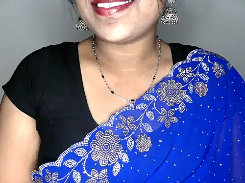 Snapshot of shila20 chatting on November 8, 2025, 5:05 pm shila20 online show from November 8, 2025, 5:05 pm