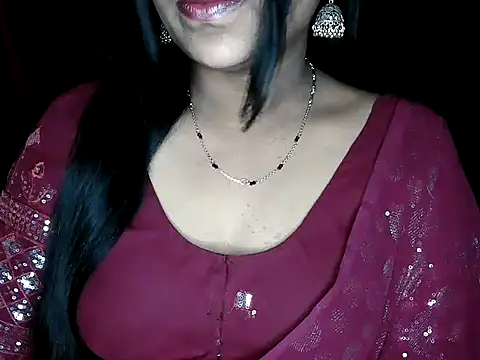 Snapshot of shila20 chatting on October 21, 2025, 3:44 pm shila20 online show from October 21, 2025, 3:44 pm