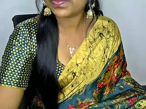 Snapshot of shila20 chatting on March 11, 2025, 7:03 pm shila20 online show from March 11, 2025, 7:03 pm